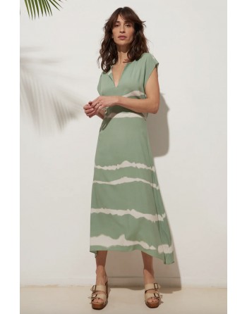 LPB robe Lourdes